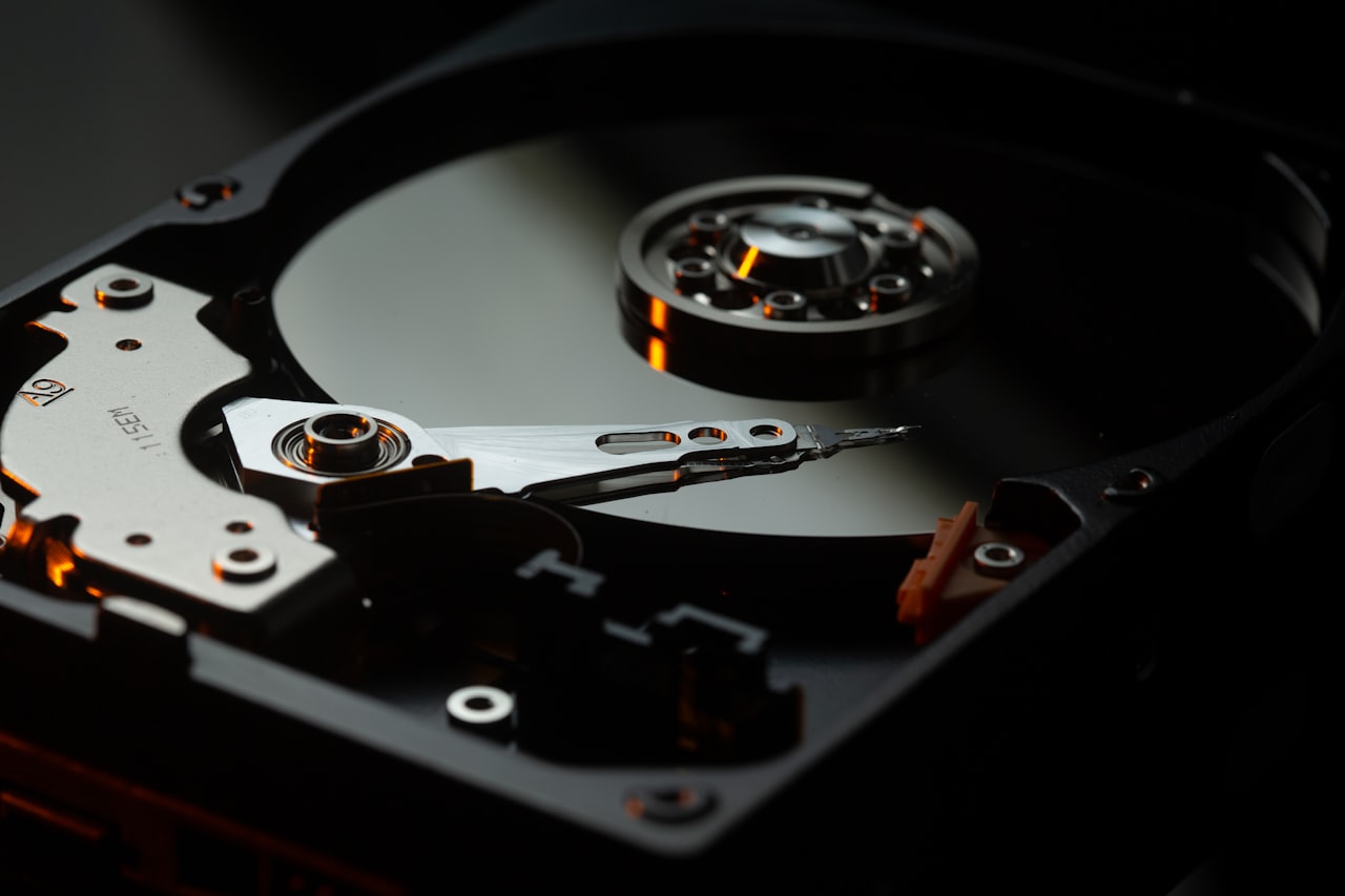 Storage drive internals